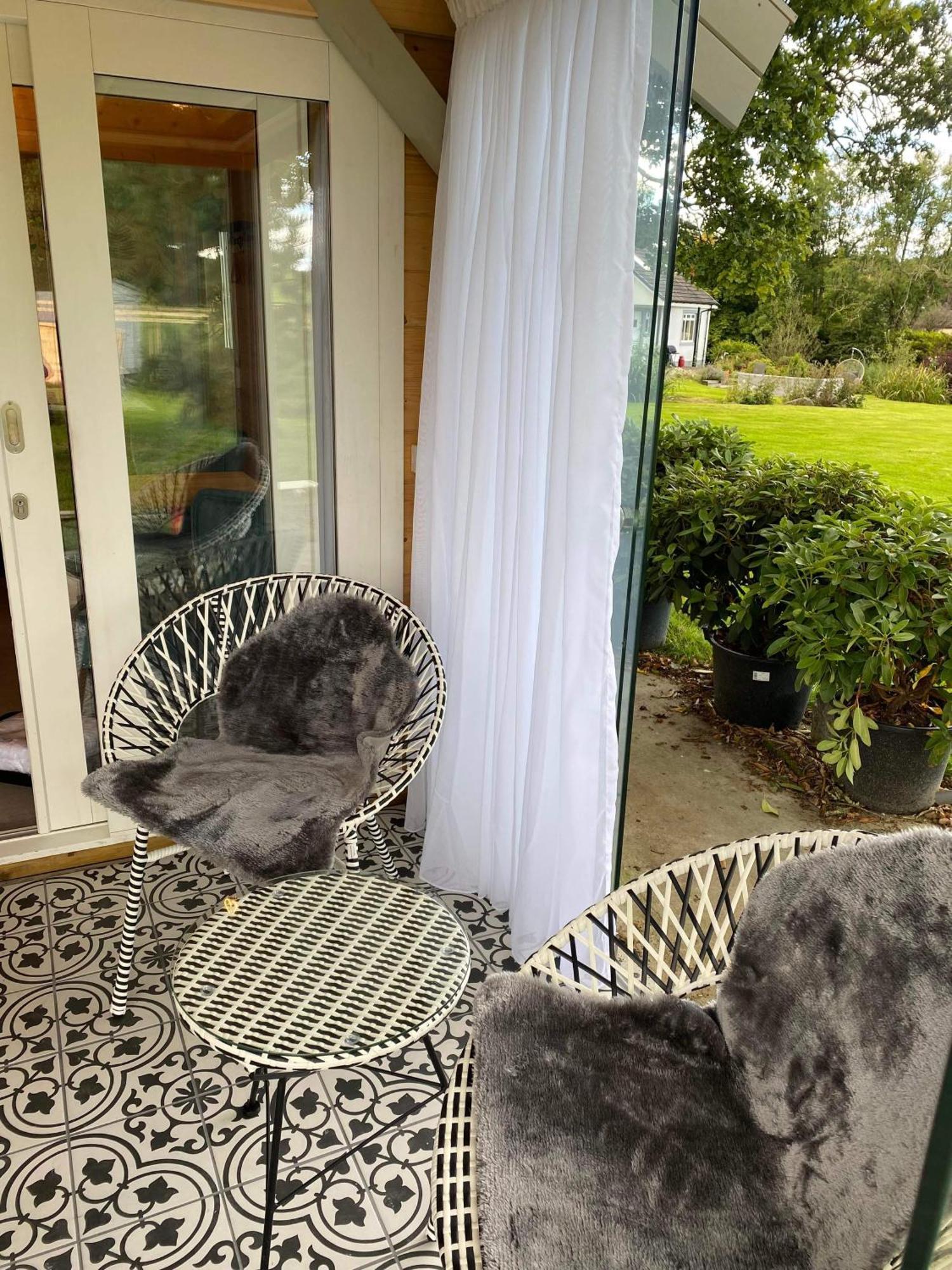 Dunroamin Lodges Drymen Rom bilde
