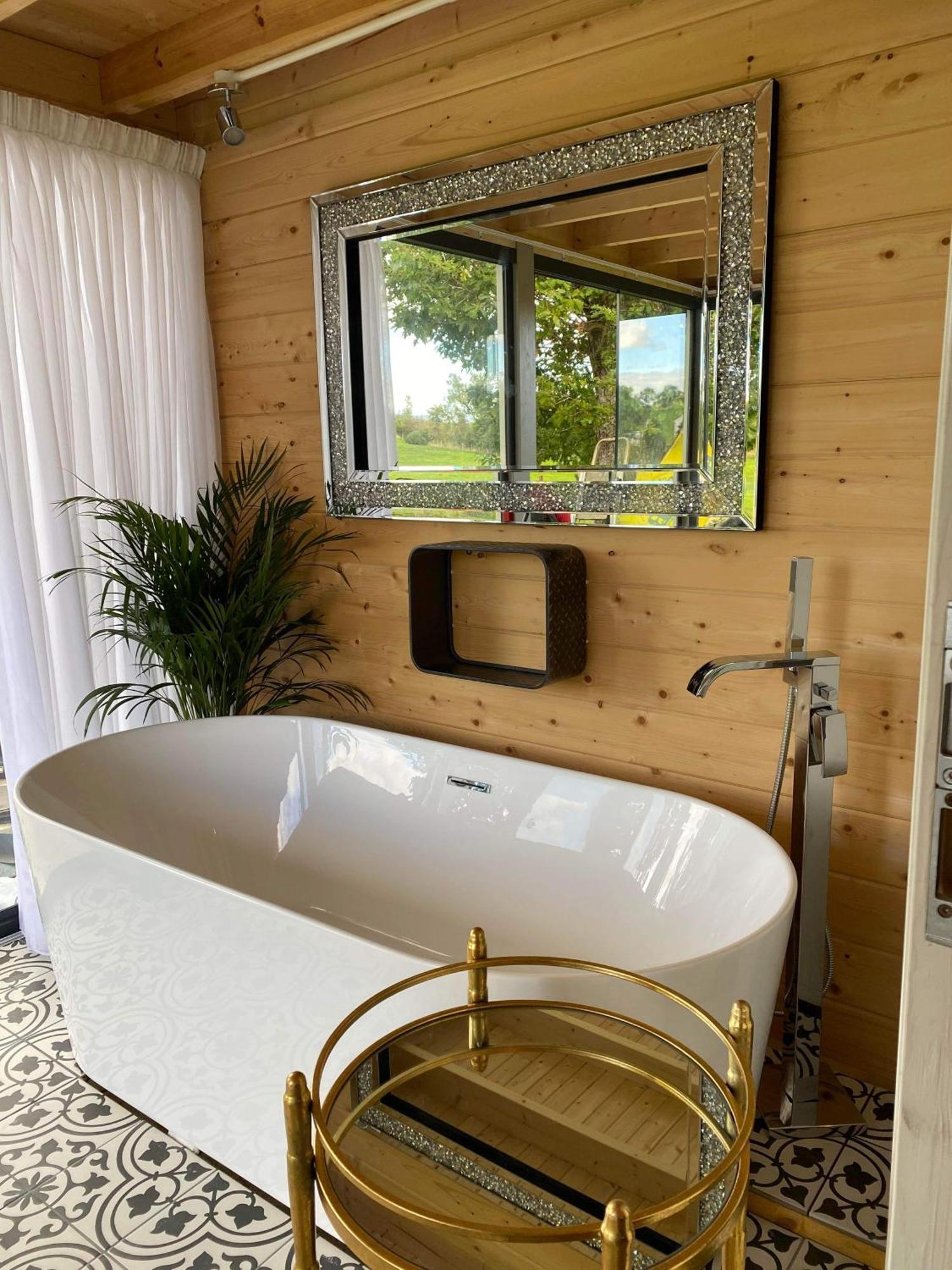 Dunroamin Lodges Drymen Rom bilde